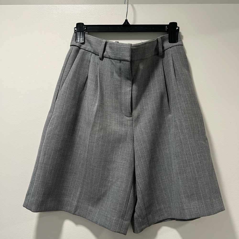 Babaton Pleated Trouser Shorts